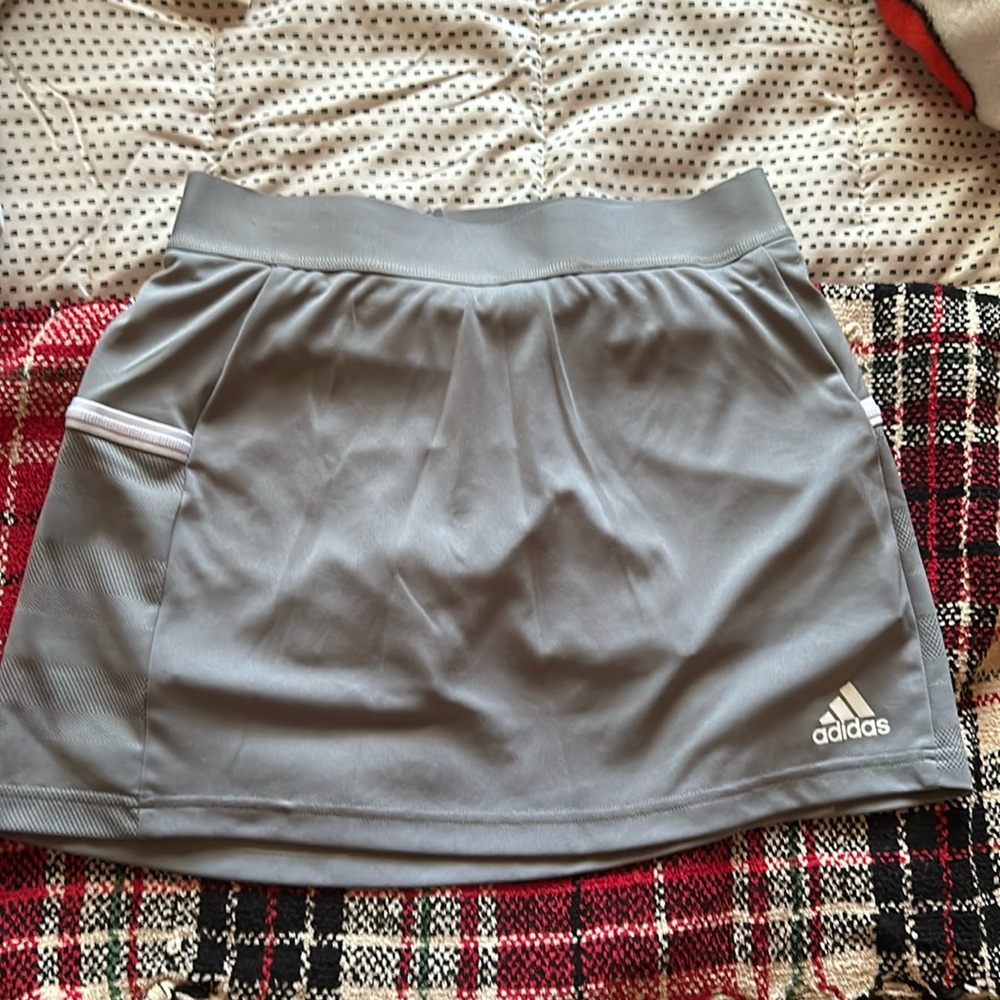 Adidas golf skirt